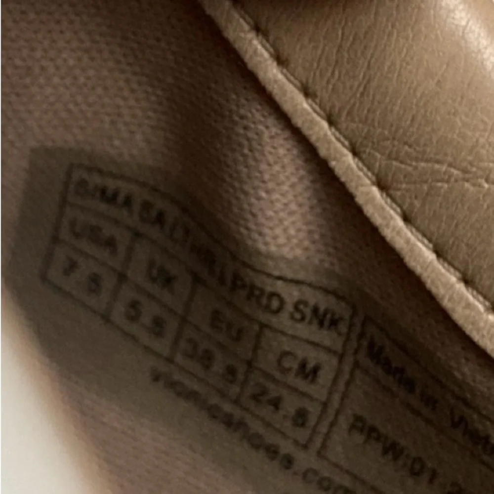 Vionic Simasa Sneakers - Picture 9 of 10